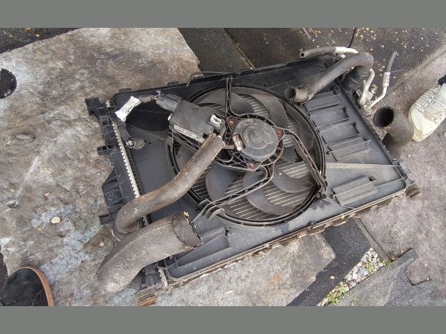 bontott FORD MONDEO IV Hűtő Ventilátor(ok), Radiátor(ok) Szett