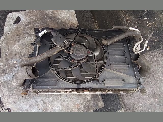 bontott FORD MONDEO IV Hűtő Ventilátor(ok), Radiátor(ok) Szett