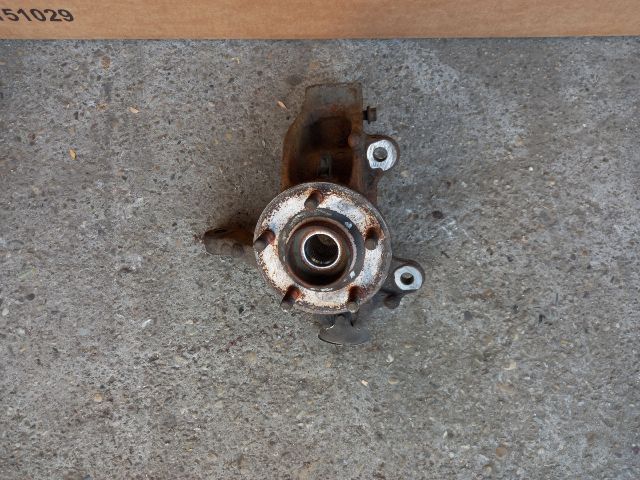 bontott FORD MONDEO IV Jobb első Csonkállvány Kerékaggyal