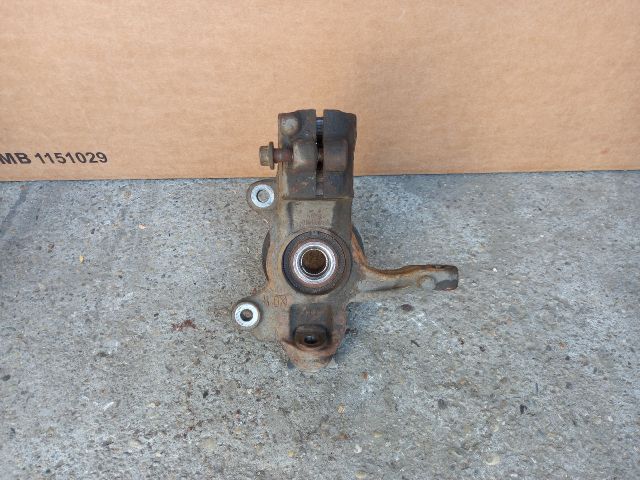 bontott FORD MONDEO IV Jobb első Csonkállvány Kerékaggyal