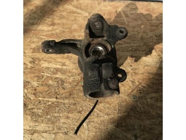 bontott FORD MONDEO IV Jobb első Csonkállvány