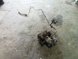 bontott FORD MONDEO IV Jobb hátsó Féknyereg Munkahengerrel