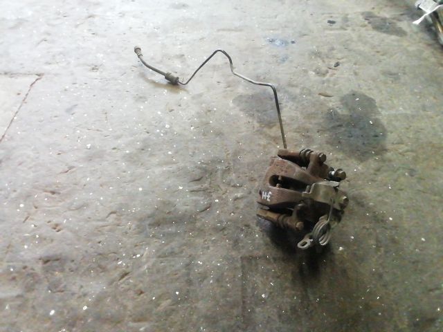 bontott FORD MONDEO IV Jobb hátsó Féknyereg Munkahengerrel