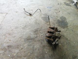 bontott FORD MONDEO IV Jobb hátsó Féknyereg Munkahengerrel