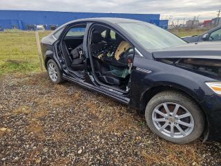 bontott FORD MONDEO IV Komplett Homlokfal (Részeivel)