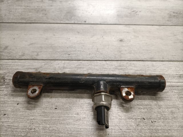 bontott FORD MONDEO IV Közösnyomócső