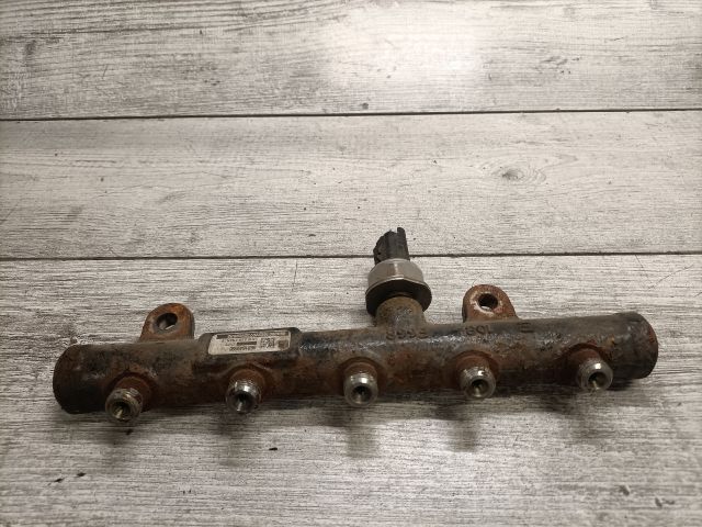 bontott FORD MONDEO IV Közösnyomócső