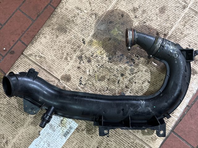 bontott FORD MONDEO IV Légbeömlő Cső