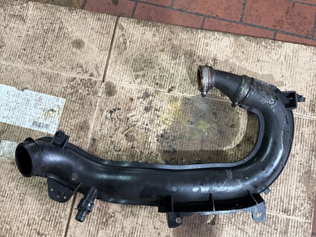 bontott FORD MONDEO IV Légbeömlő Cső