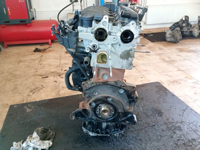 bontott FORD MONDEO IV Motor (Fűzött blokk hengerfejjel)