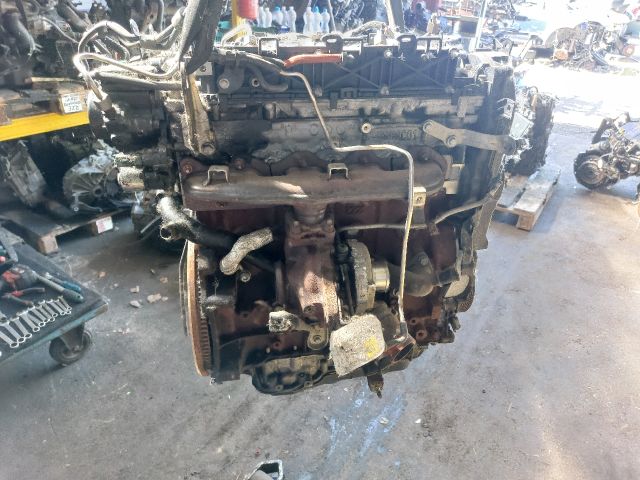 bontott FORD MONDEO IV Motor (Fűzött blokk hengerfejjel)