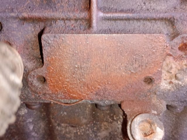 bontott FORD MONDEO IV Motor (Fűzött blokk hengerfejjel)