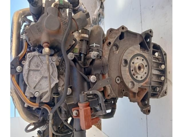 bontott FORD MONDEO IV Motor (Fűzött blokk hengerfejjel)