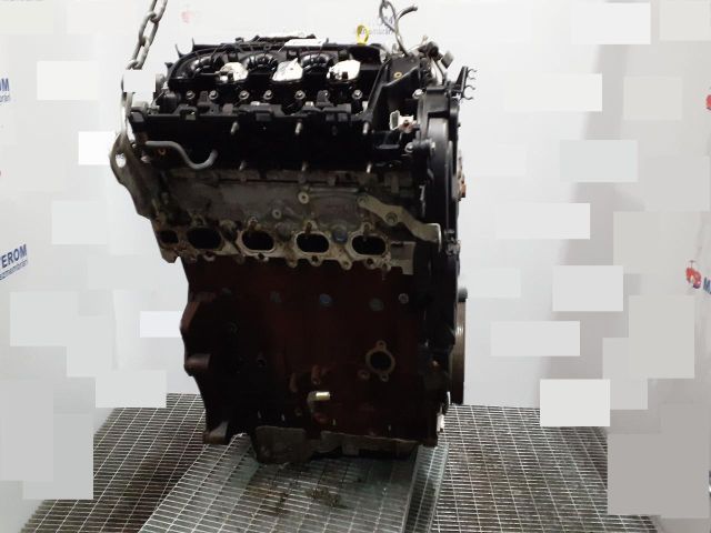 bontott FORD MONDEO IV Motor (Fűzött blokk hengerfejjel)