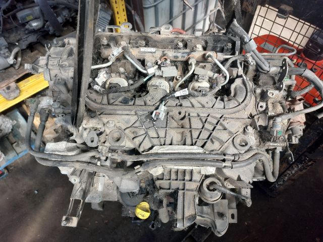 bontott FORD MONDEO IV Motor (Fűzött blokk hengerfejjel)