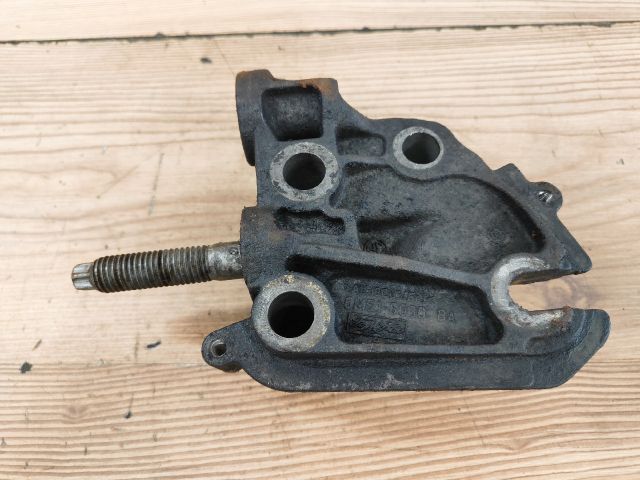 bontott FORD MONDEO IV Motor Tartó Bak (Fém)