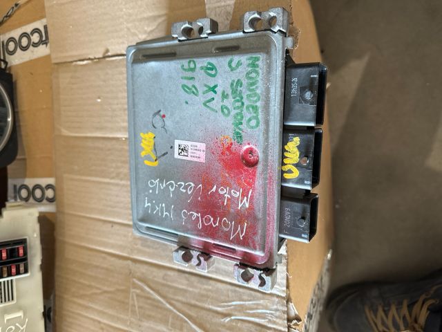 bontott FORD MONDEO IV Motorvezérlő