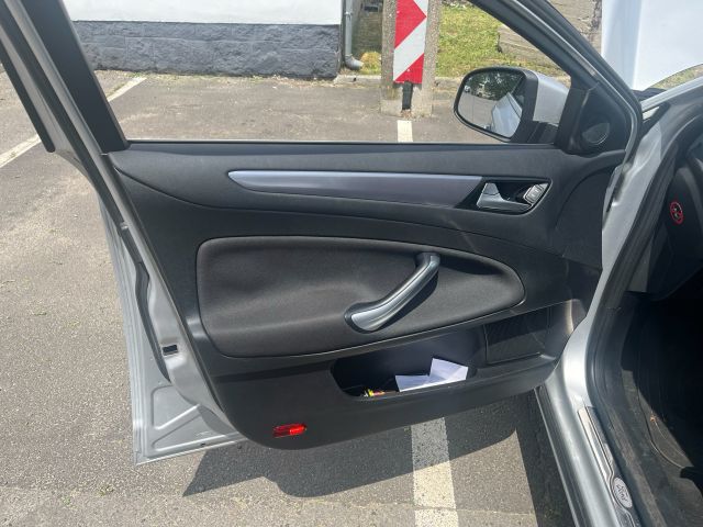 bontott FORD MONDEO IV Üzemanyag Szivattyú