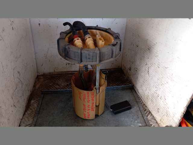 bontott FORD MONDEO IV Üzemanyagszint Jeladó