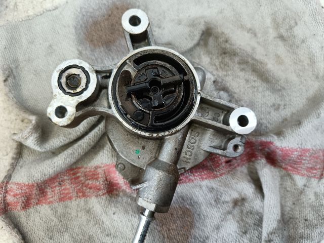 bontott FORD MONDEO IV Vákumpumpa