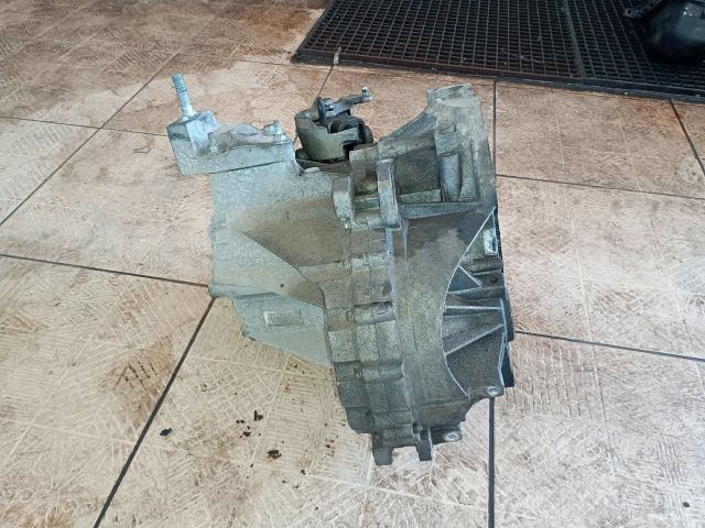 bontott FORD MONDEO IV Váltó (Mechanikus)