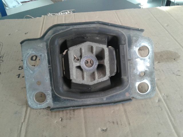 bontott FORD MONDEO IV Váltó Tartó Bak (Pozíciófüggetlen)