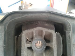 bontott FORD MONDEO IV Váltó Tartó Bak (Pozíciófüggetlen)