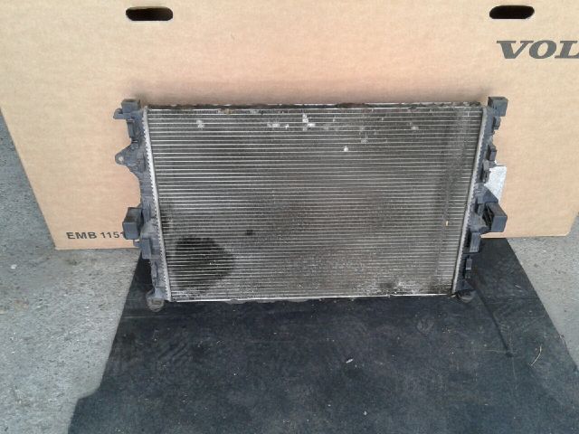 bontott FORD MONDEO IV Vízhűtő Radiátor (Klímás)