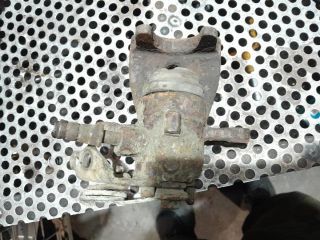 bontott FORD MONDEO IV Bal hátsó Féknyereg Munkahengerrel