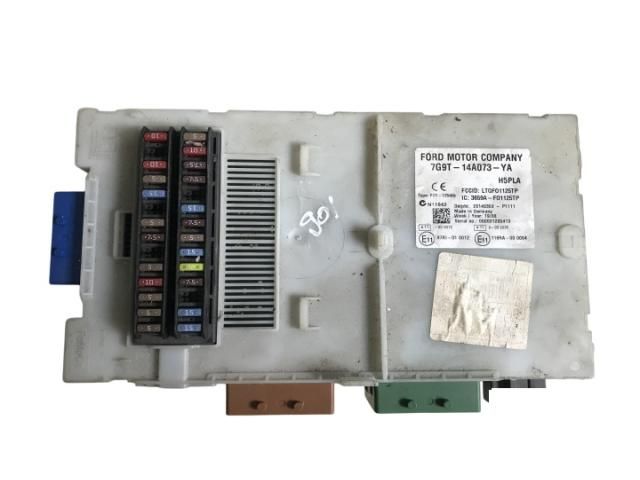 bontott FORD MONDEO IV Biztosítéktábla Utastér