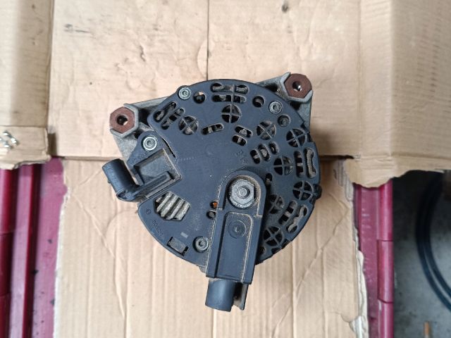 bontott FORD MONDEO IV Generátor