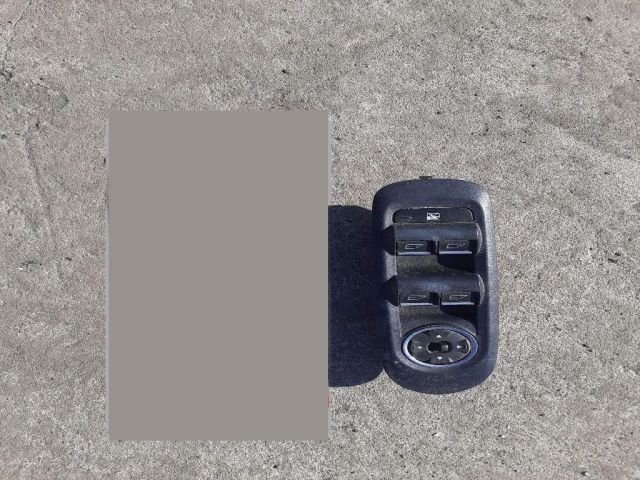 bontott FORD MONDEO IV Ablakemelő Kapcsoló Négyes / Kettes