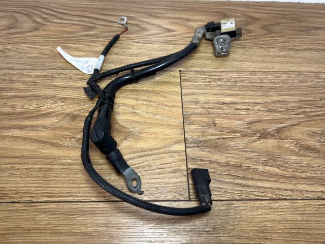 bontott FORD MONDEO IV Akkumulátor Saru