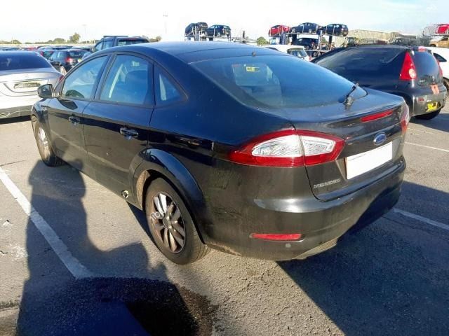 bontott FORD MONDEO IV Bal Belső Hátsó Lámpa