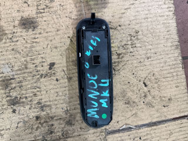 bontott FORD MONDEO IV Bal első Ablakemelő Kapcsoló