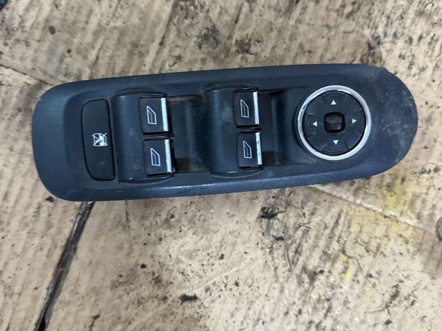 bontott FORD MONDEO IV Bal első Ablakemelő Kapcsoló