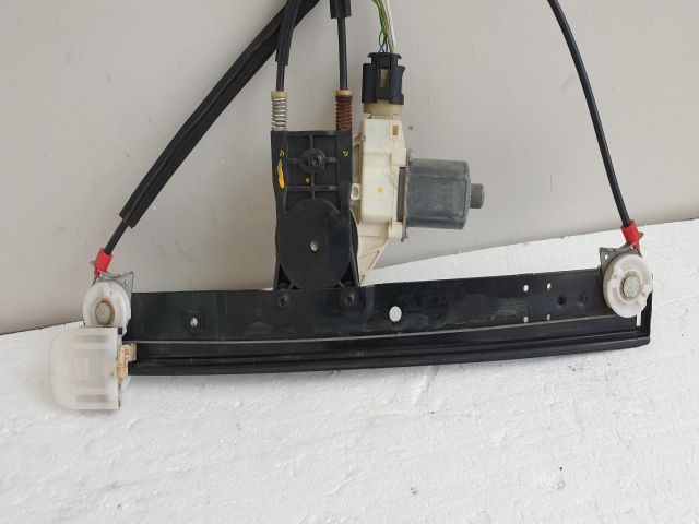 bontott FORD MONDEO IV Bal első Ablakemelő Szerkezet (Elektromos)