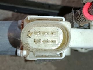 bontott FORD MONDEO IV Bal első Ablakemelő Szerkezet (Elektromos)