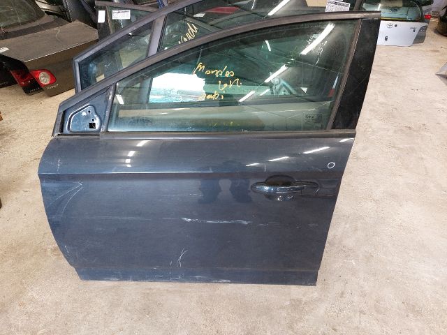 bontott FORD MONDEO IV Bal első Ajtó (Részeivel)