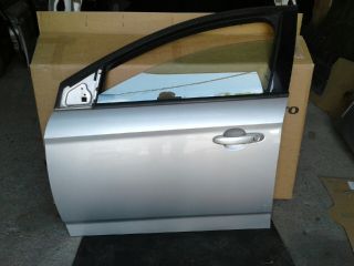 bontott FORD MONDEO IV Bal első Ajtó (Részeivel)