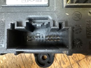 bontott FORD MONDEO IV Bal első Ajtó Vezérlőegység