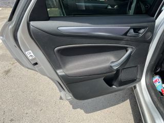 bontott FORD MONDEO IV Bal első Alsó Zsanér