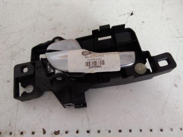bontott FORD MONDEO IV Bal első Belső Kilincs