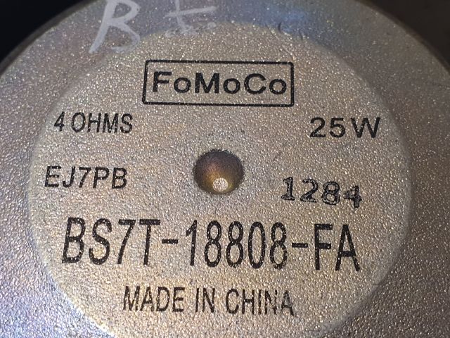 bontott FORD MONDEO IV Bal első Hangszóró