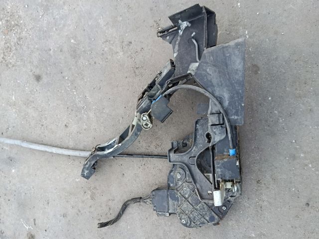 bontott FORD MONDEO IV Bal első Központizár Motor