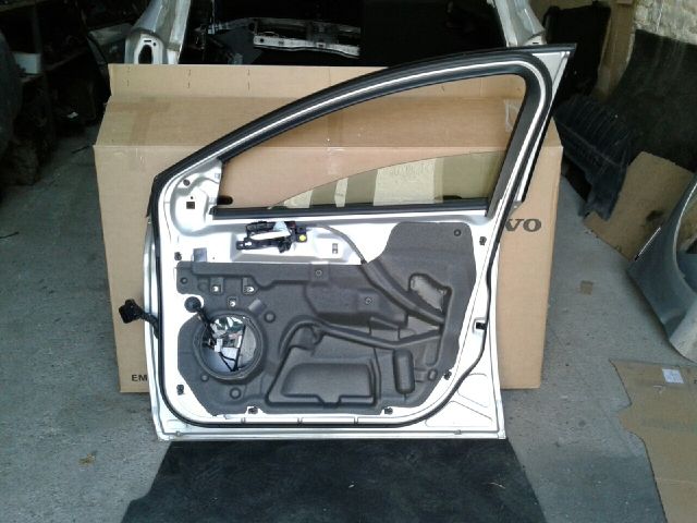 bontott FORD MONDEO IV Bal első Külső Kilincs