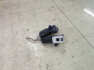 bontott FORD MONDEO IV Bal első Oldal Ütközés Érzékelő