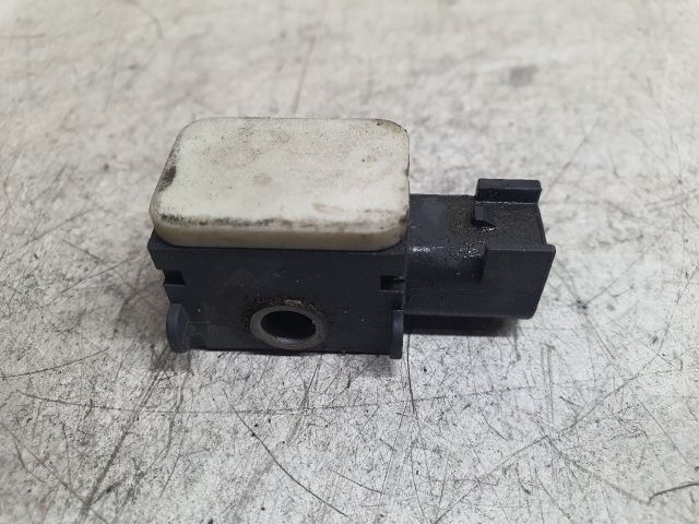 bontott FORD MONDEO IV Bal első Oldal Ütközés Érzékelő