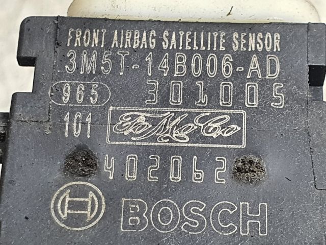 bontott FORD MONDEO IV Bal első Oldal Ütközés Érzékelő