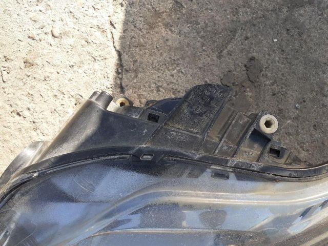 bontott FORD MONDEO IV Bal Fényszóró